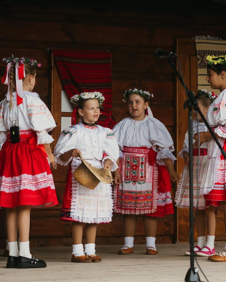 DFS Mladosť – detský folklórny súbor