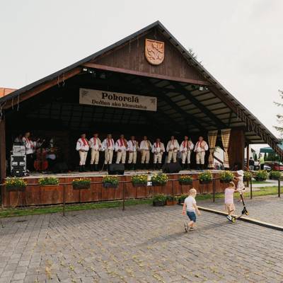Fotografia z ročníka 2024 festivalu Pohorelá – Dedina ako klenotnica