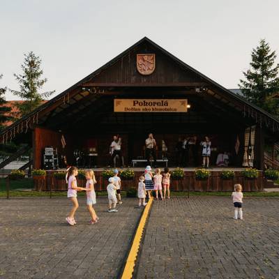 Fotografia z ročníka 2024 festivalu Pohorelá – Dedina ako klenotnica